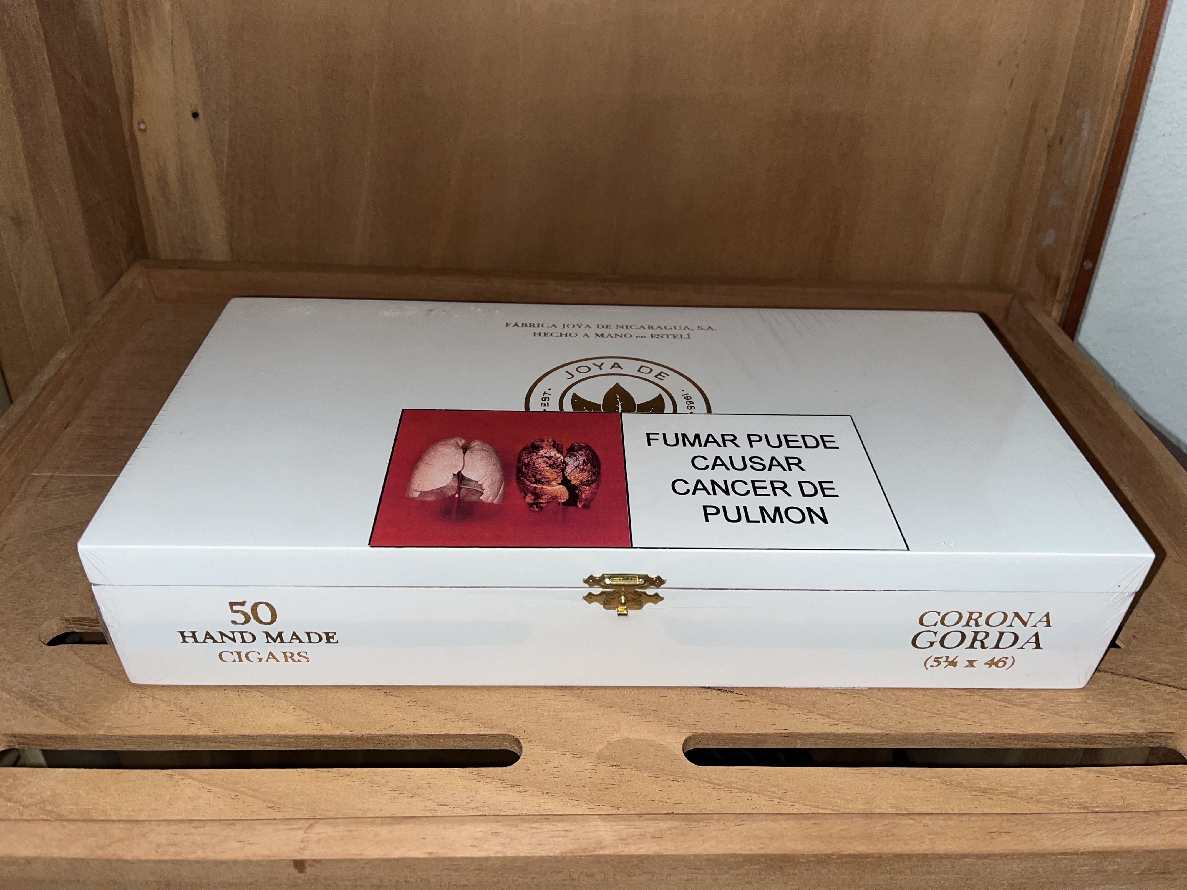 JOYA CABINETTA CORONA GORDA 5 1/4 x 46- C50